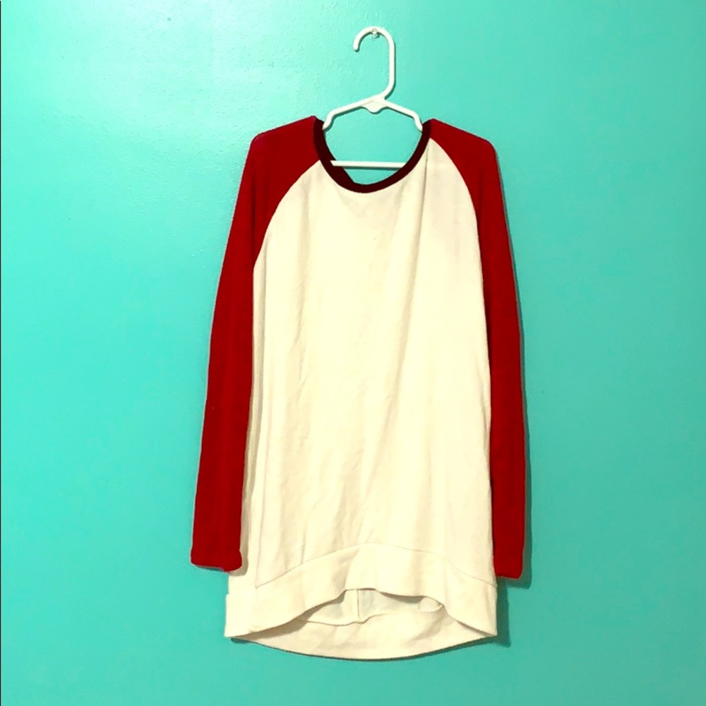 Long sleeve shirt. Very soft